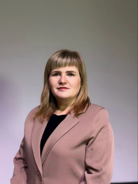 Зиновьева Евгения Васильевна.